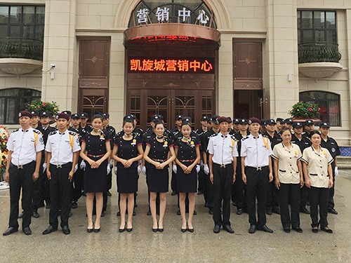 С������